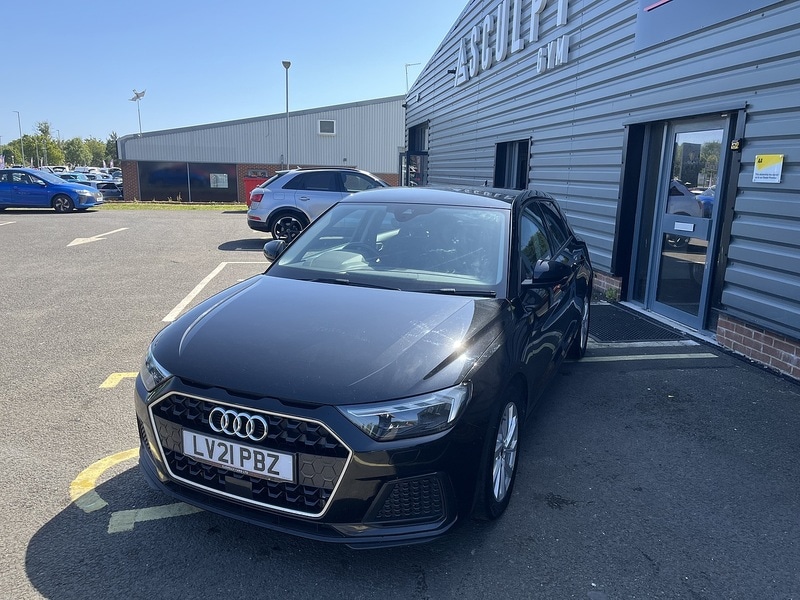 Used Audi A1 2021 for sale - 76627000: Photo 6
