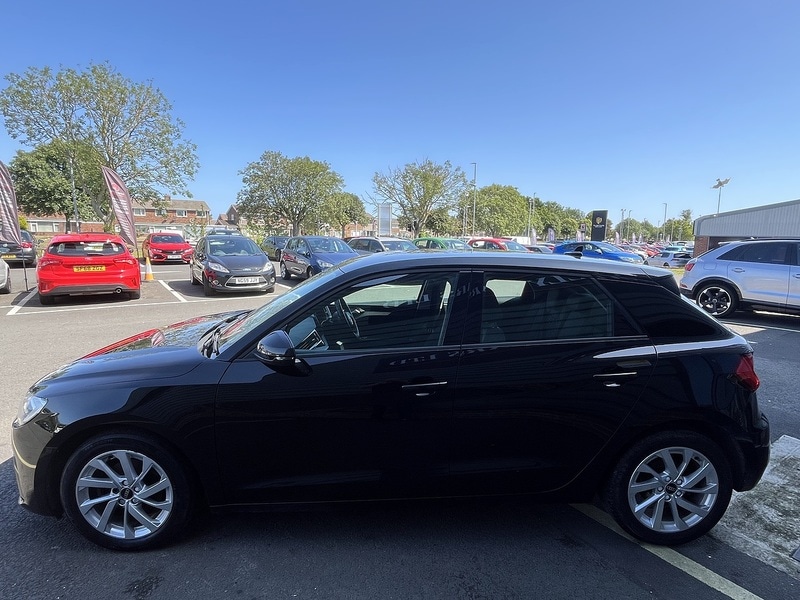 Used Audi A1 2021 for sale - 76627000: Photo 7