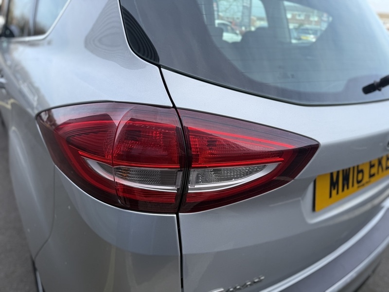 Used Ford C-Max 2016 for sale - 77668043: Photo 16