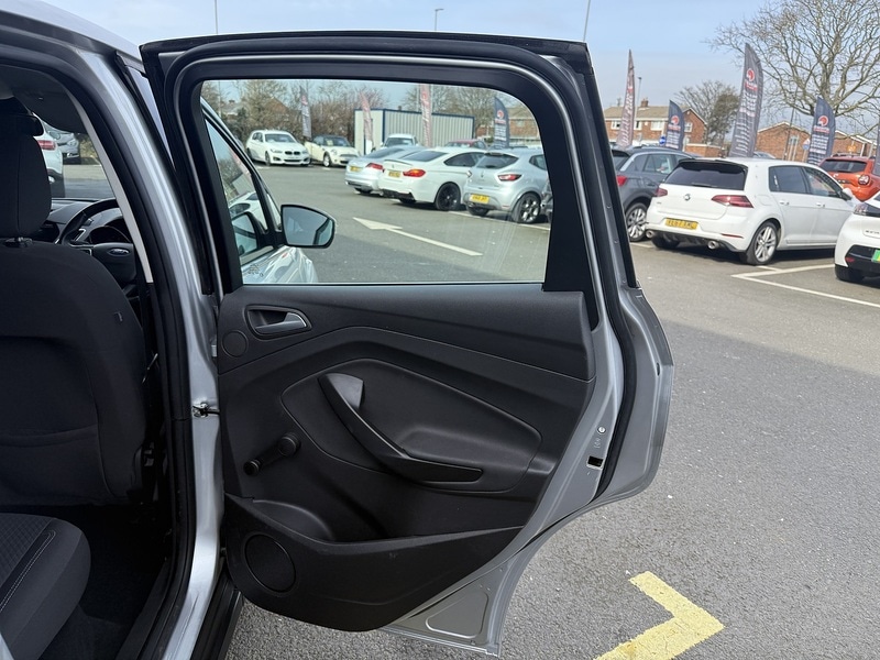 Used Ford C-Max 2016 for sale - 77668043: Photo 20