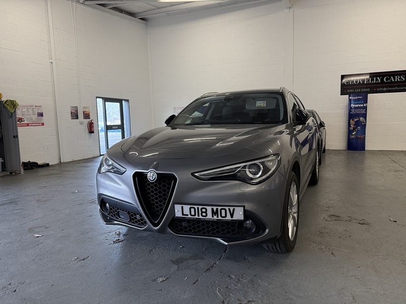 Used Alfa Romeo Stelvio 2018 for sale - 77677101: Photo 2