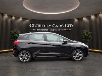 Used Ford Fiesta 2018 for sale - 79415615: Photo
