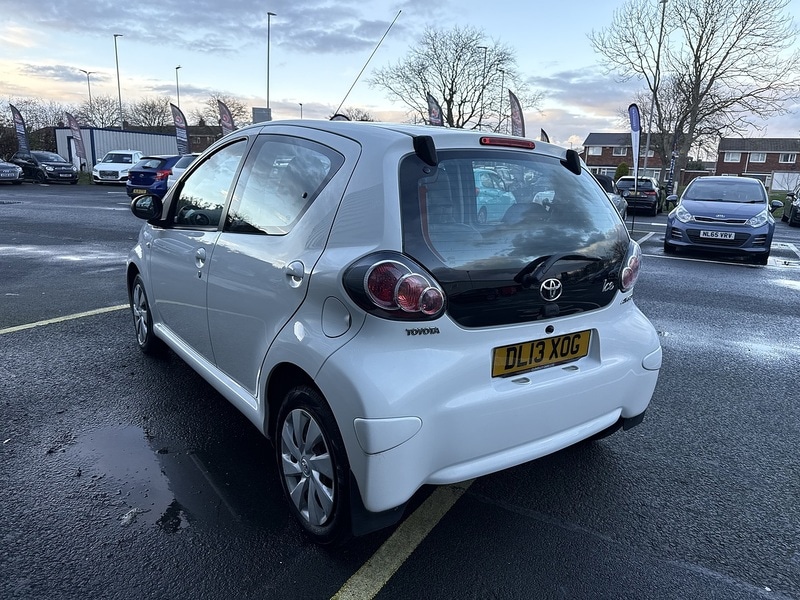 Used Toyota AYGO 2013 for sale - 76682353: Photo 14