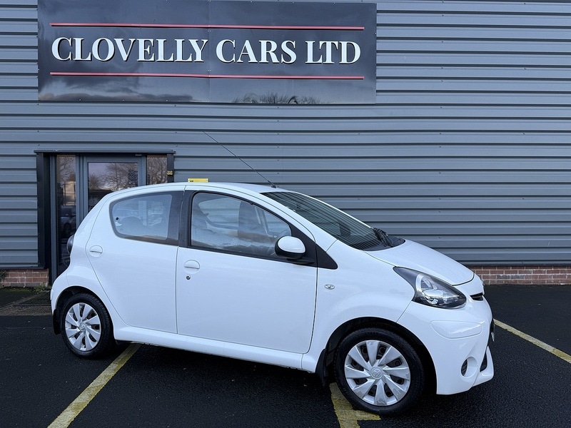 Used Toyota AYGO 2013 for sale - 76682353: Photo 40