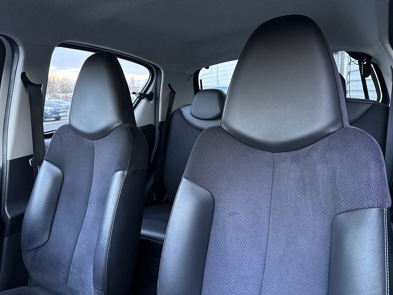 Used Toyota AYGO 2013 for sale - 76682353: Photo 49