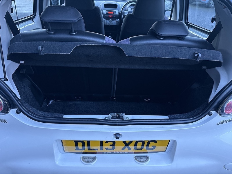 Used Toyota AYGO 2013 for sale - 76682353: Photo 50