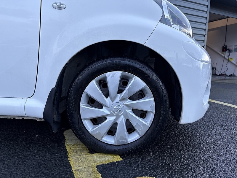 Used Toyota AYGO 2013 for sale - 76682353: Photo 55