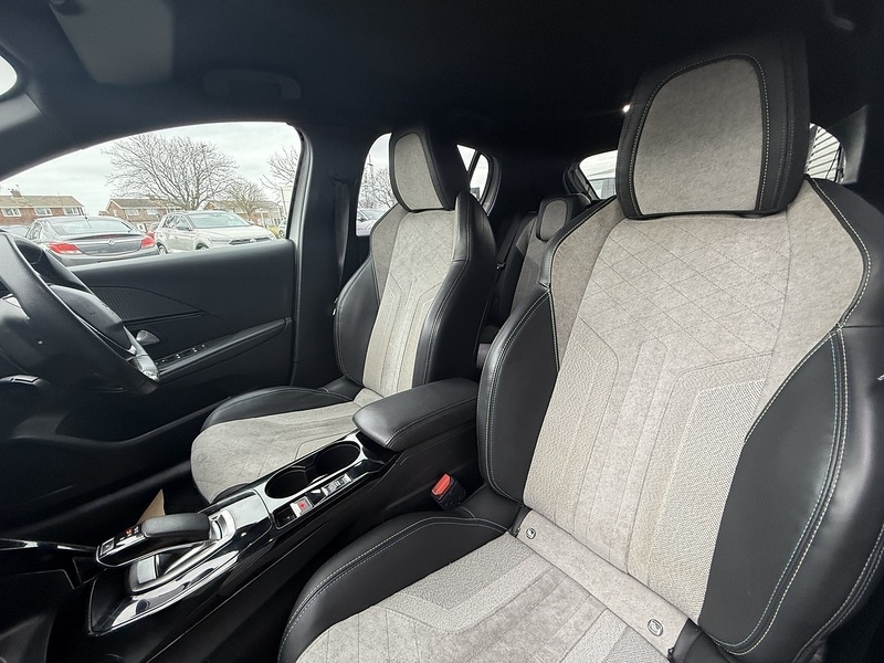 Used Peugeot 208 2020 for sale - 78065128: Photo 13