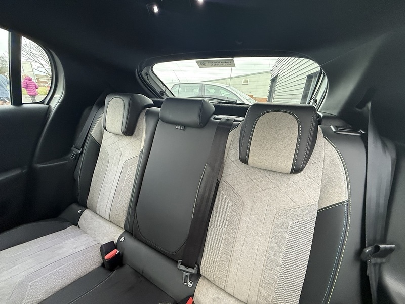 Used Peugeot 208 2020 for sale - 78065128: Photo 17