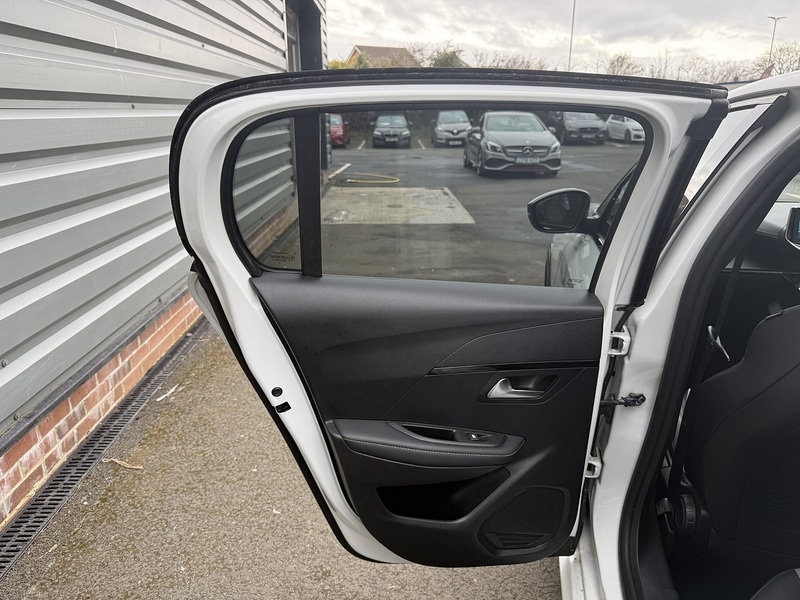 Used Peugeot 208 2020 for sale - 78065128: Photo 18