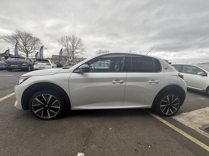 Used Peugeot 208 2020 for sale - 78065128: Photo 45