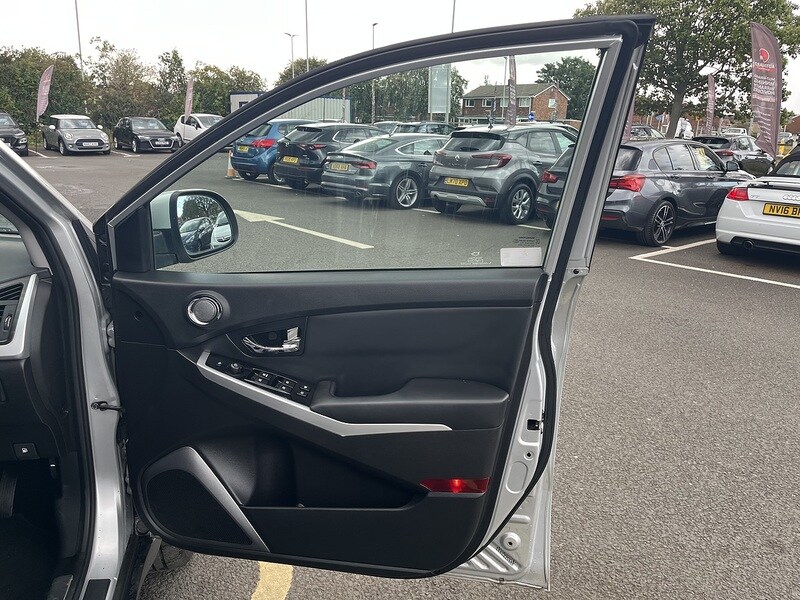 Used Ssangyong Korando 2016 for sale - 76643051: Photo 36