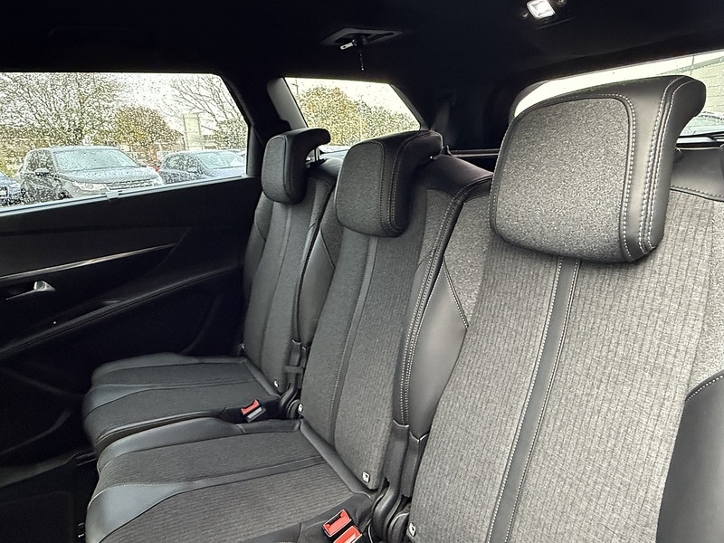 Used Peugeot 5008 2017 for sale - 76627024: Photo 18