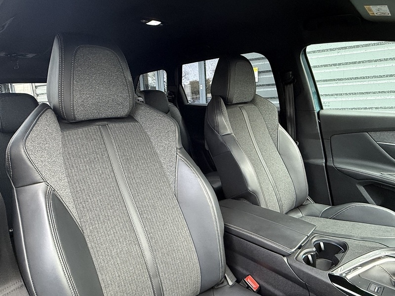 Used Peugeot 5008 2017 for sale - 76627024: Photo 26