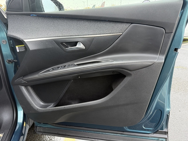 Used Peugeot 5008 2017 for sale - 76627024: Photo 30