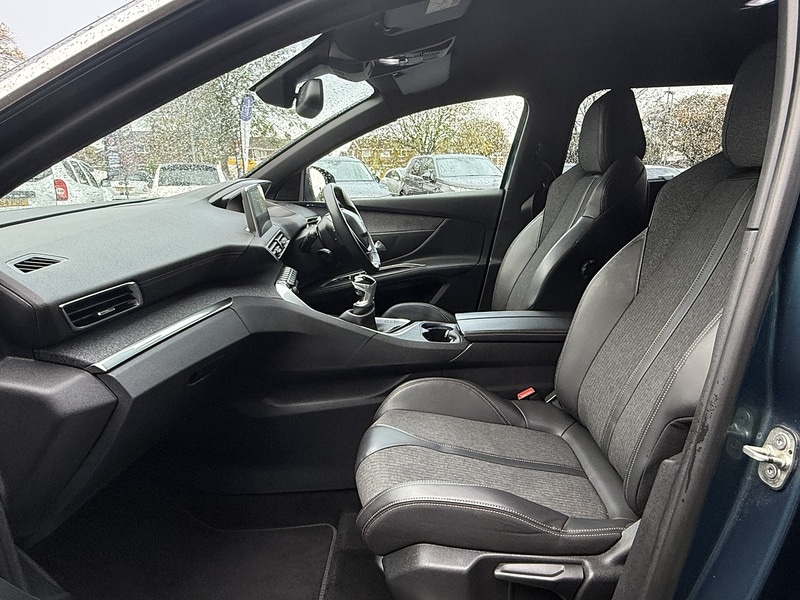 Used Peugeot 5008 2017 for sale - 76627024: Photo 42