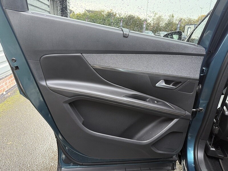 Used Peugeot 5008 2017 for sale - 76627024: Photo 50