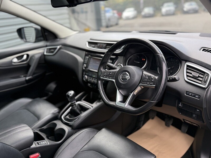 Used Nissan Qashqai 2017 for sale - 78065120: Photo 41