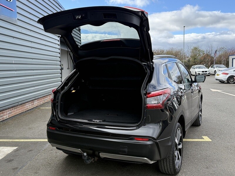 Used Nissan Qashqai 2017 for sale - 78065120: Photo 61