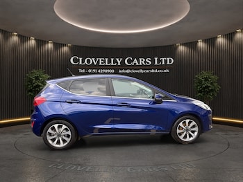 Used Ford Fiesta 2017 for sale - 79415606: Photo