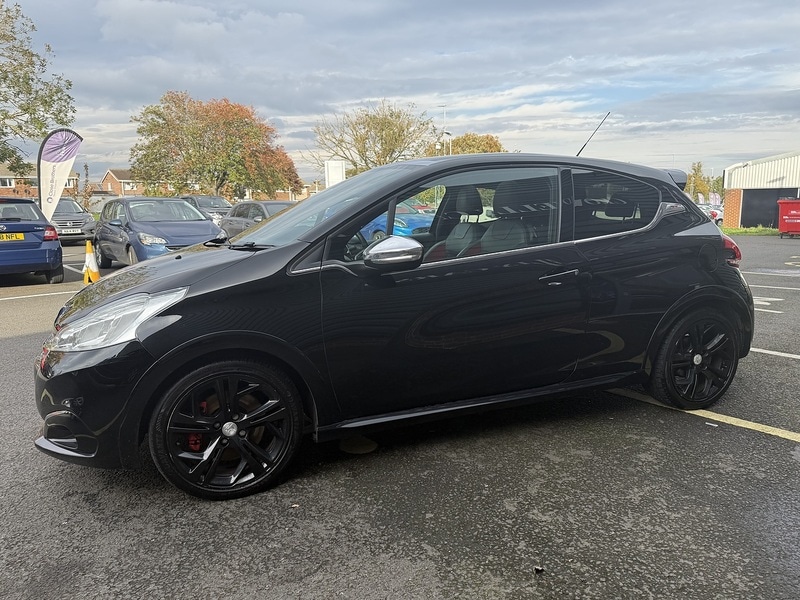 Used Peugeot 208 2016 for sale - 76627016: Photo 19