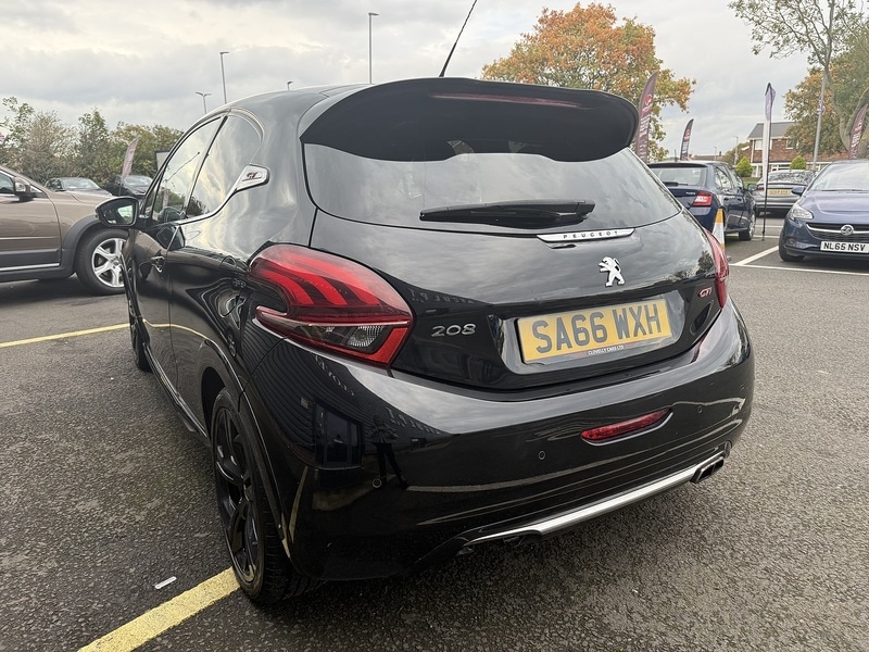 Used Peugeot 208 2016 for sale - 76627016: Photo 26