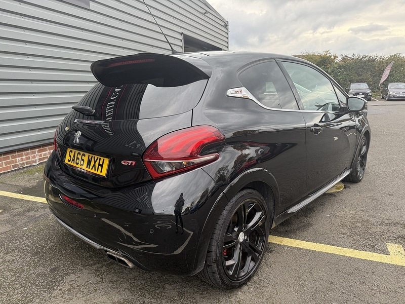 Used Peugeot 208 2016 for sale - 76627016: Photo 43