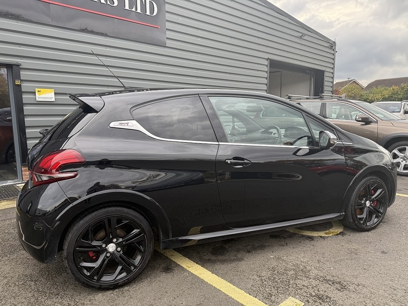 Used Peugeot 208 2016 for sale - 76627016: Photo 57