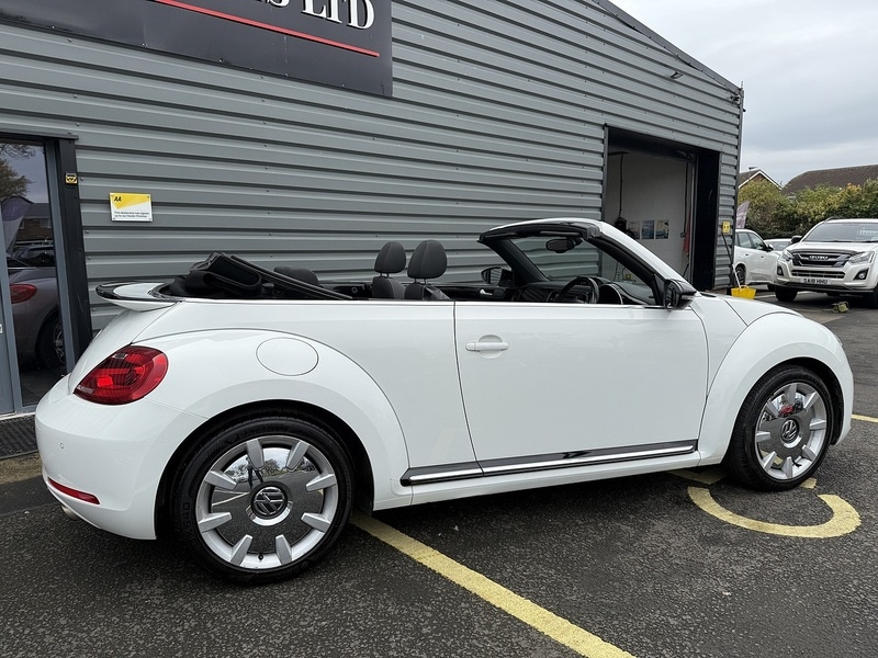 Used Volkswagen Beetle 2016 for sale - 76627009: Photo 21