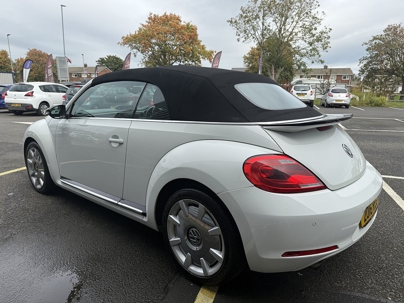 Used Volkswagen Beetle 2016 for sale - 76627009: Photo 32
