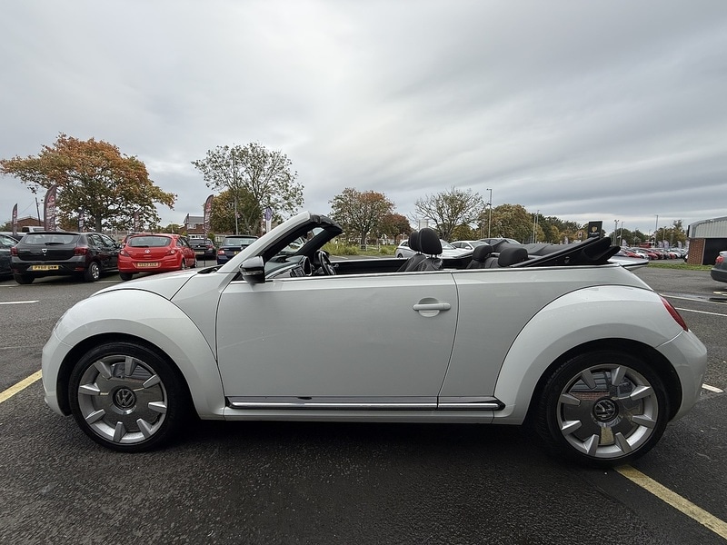 Used Volkswagen Beetle 2016 for sale - 76627009: Photo 6
