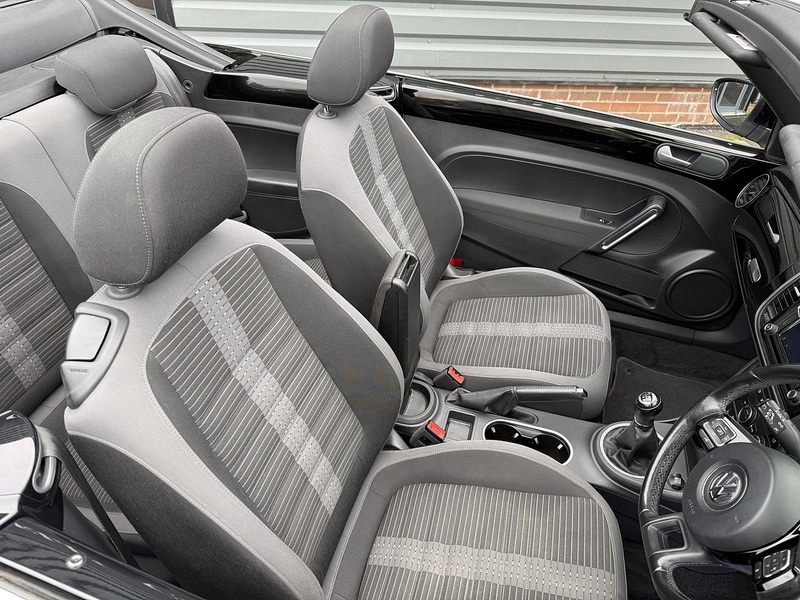 Used Volkswagen Beetle 2016 for sale - 76627009: Photo 68