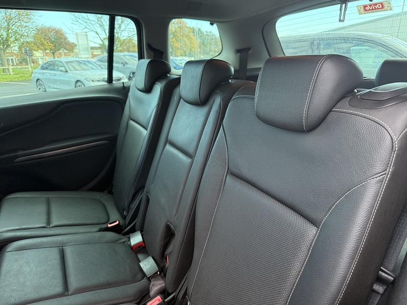 Used Vauxhall Zafira 2018 for sale - 77906070: Photo 30