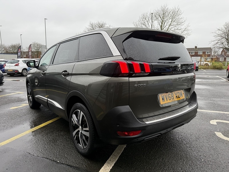 Used Peugeot 5008 2018 for sale - 76740858: Photo 29