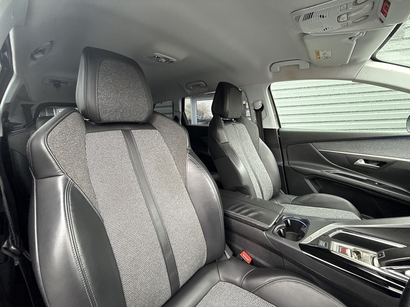 Used Peugeot 5008 2018 for sale - 76740858: Photo 46