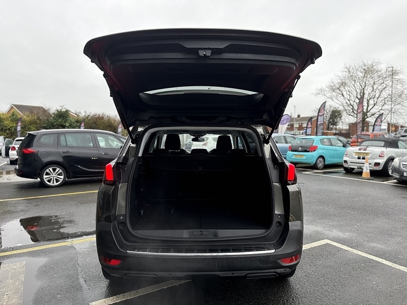 Used Peugeot 5008 2018 for sale - 76740858: Photo 54