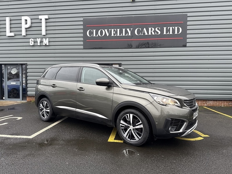 Used Peugeot 5008 2018 for sale - 76740858: Photo 6