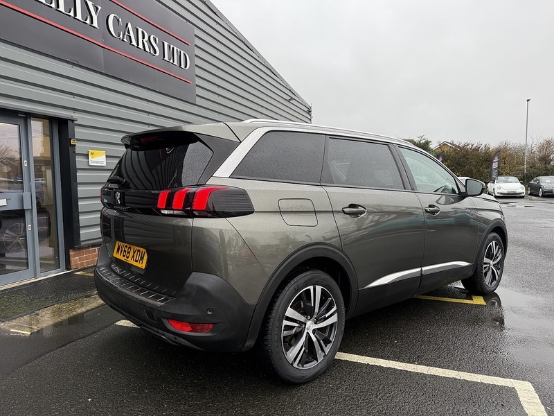 Used Peugeot 5008 2018 for sale - 76740858: Photo 9