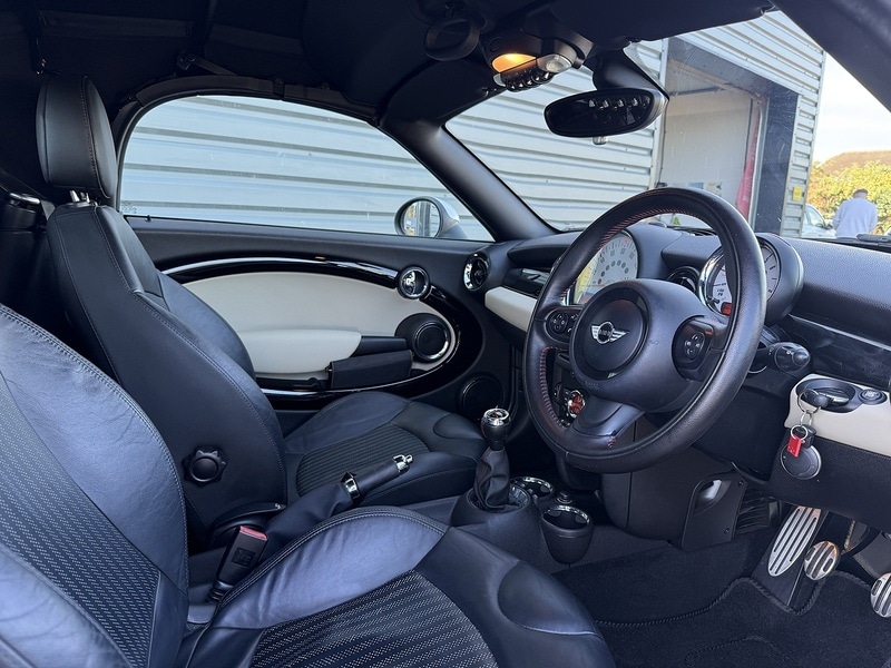 Used MINI Roadster 2012 for sale - 76627008: Photo 31