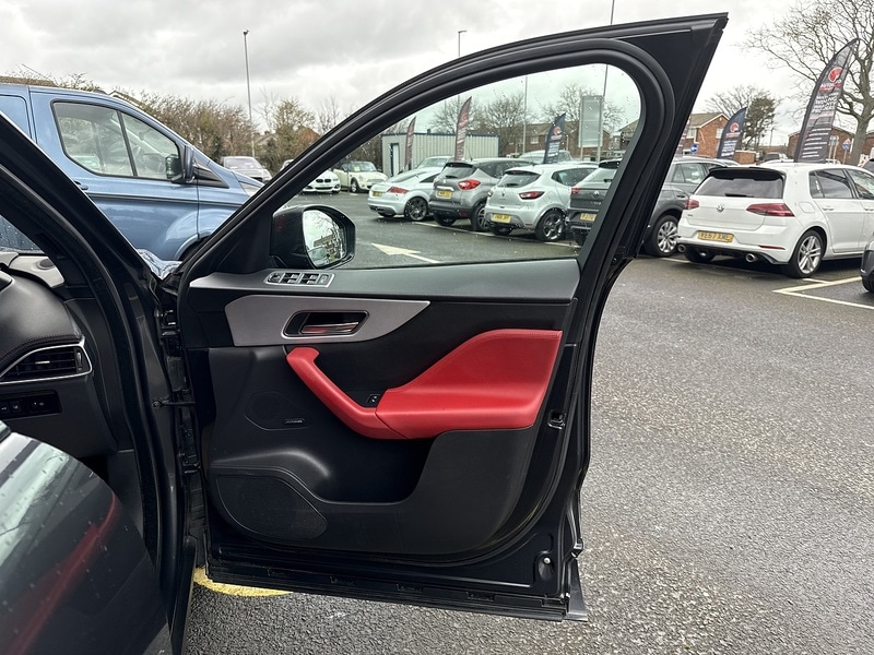 Used Jaguar F-Pace for sale - 77984922: Photo 10