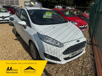 Used Ford Fiesta 2016 for sale - 79266280: Photo