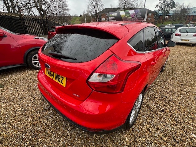 Used Ford Focus 2015 for sale - 77342390: Photo 4