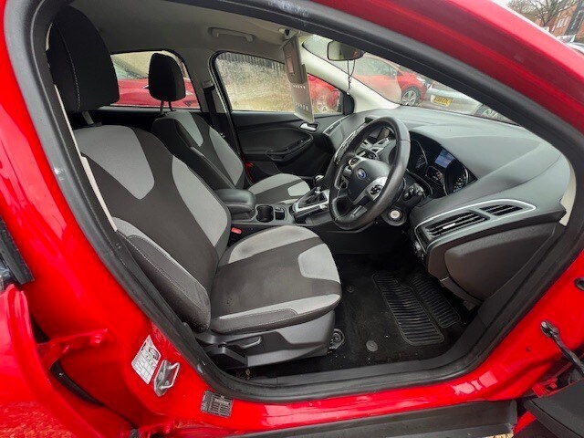 Used Ford Focus 2015 for sale - 77342390: Photo 5
