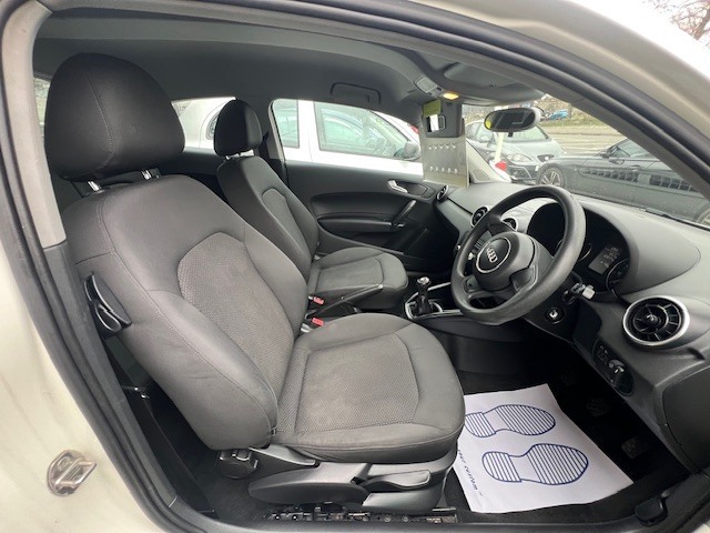 Used Audi A1 2013 for sale - 77342376: Photo 5