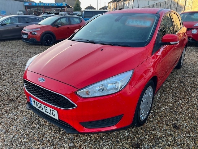 Used Ford Focus 2016 for sale - 76924105: Photo 2