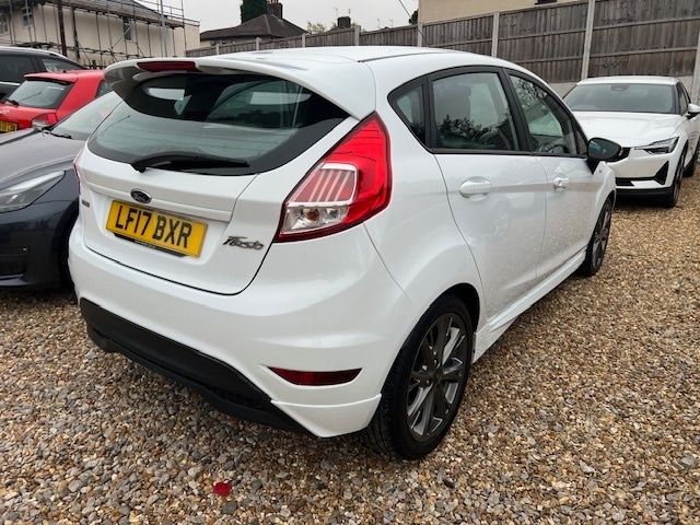 Used Ford Fiesta 2017 for sale - 76236375: Photo 4