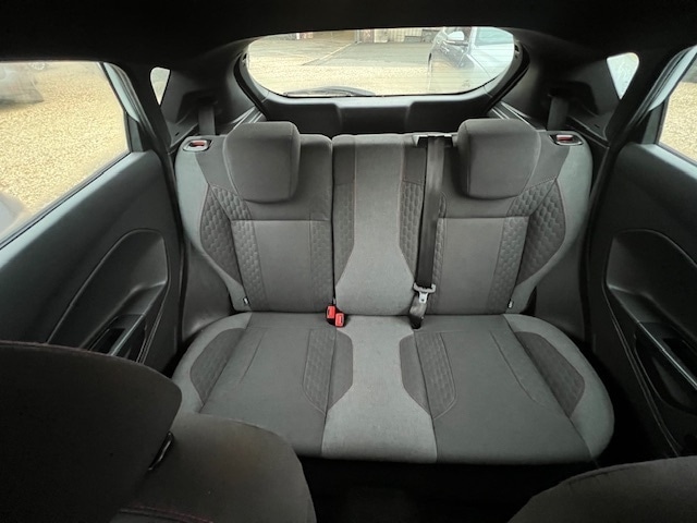 Used Ford Fiesta 2017 for sale - 76236375: Photo 7