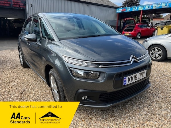 Used Citroen C4 Picasso 2016 for sale - 74500657: Photo 1