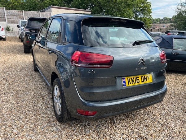 Used Citroen C4 Picasso 2016 for sale - 74500657: Photo 3