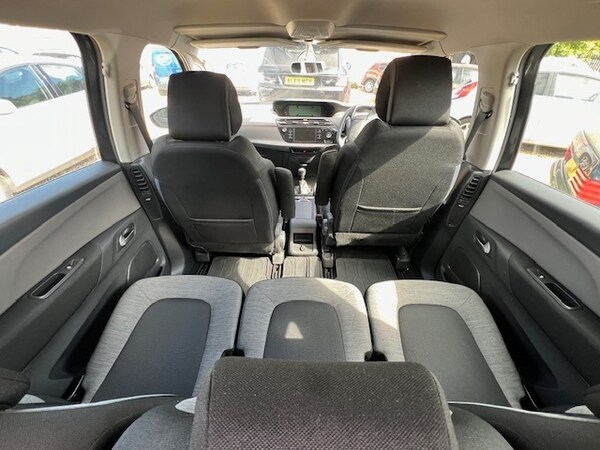 Used Citroen C4 Picasso 2016 for sale - 74500657: Photo 8